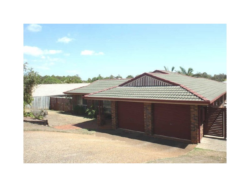 12 Lynch Crescent, Birkdale QLD 4159
