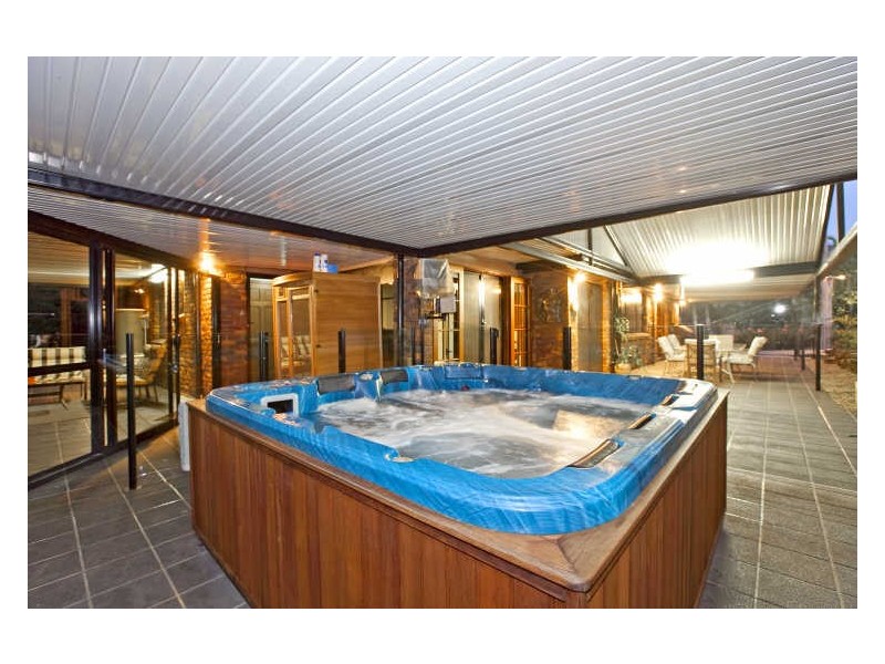 6 Casuarina Court, Capalaba QLD 4157