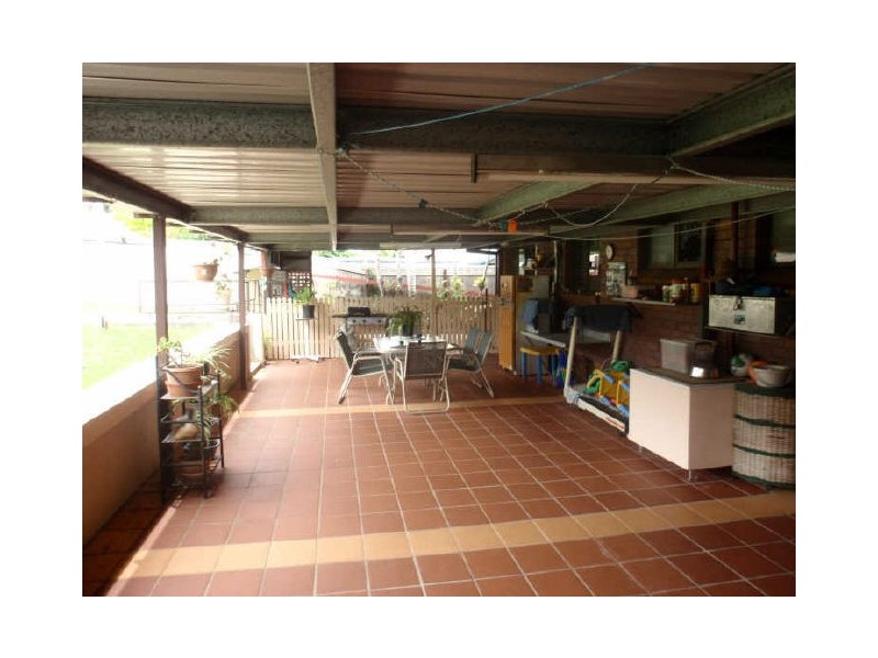 12 Thirlemere Road, Alexandra Hills QLD 4161