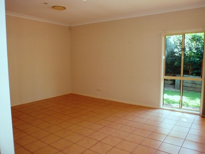 5 Eastcote Lane, Wellington Point QLD 4160