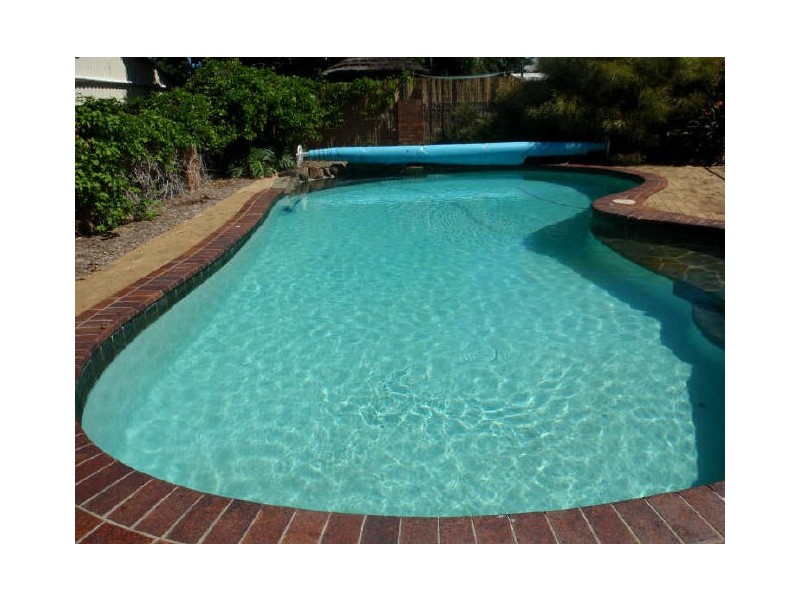 6 Mala Crescent, Birkdale QLD 4159
