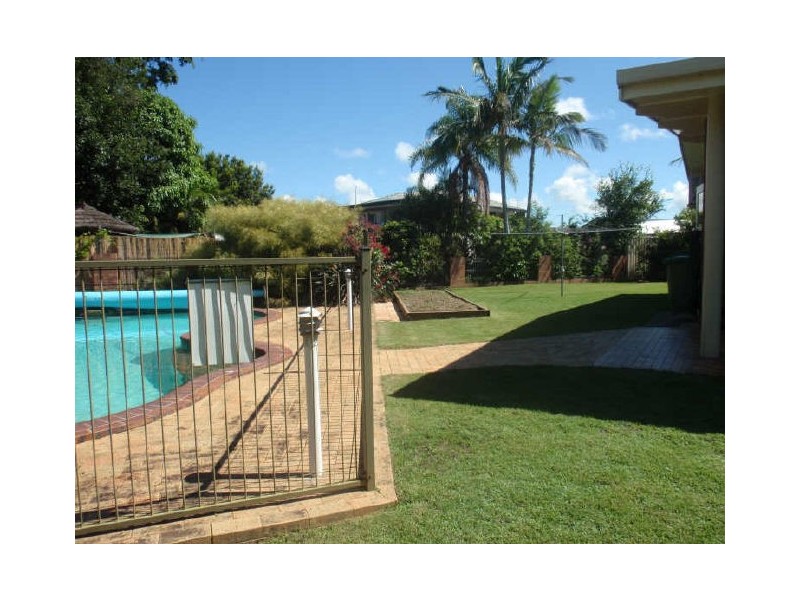 6 Mala Crescent, Birkdale QLD 4159