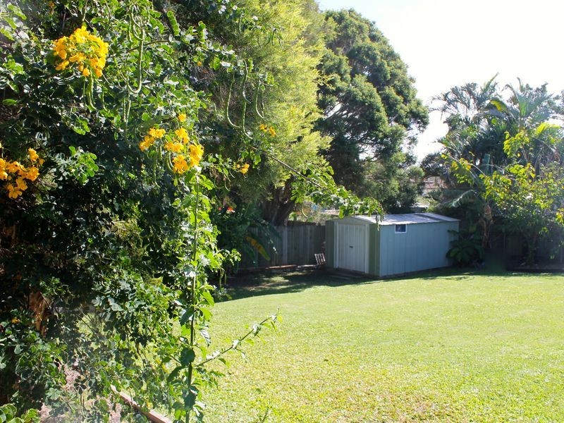 21 Wren Street, Birkdale QLD 4159