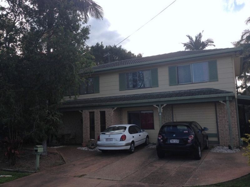 2/10 Moloaa Crescent, Birkdale QLD 4159
