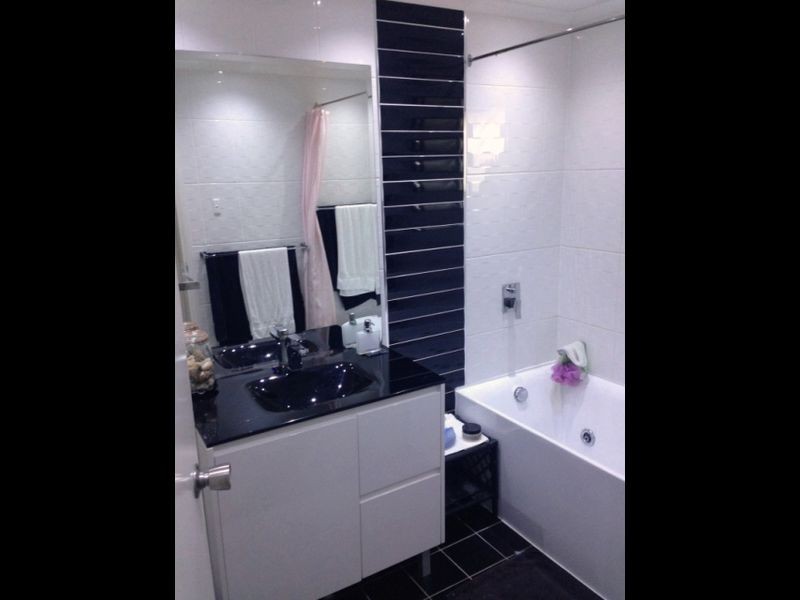 2/10 Moloaa Crescent, Birkdale QLD 4159