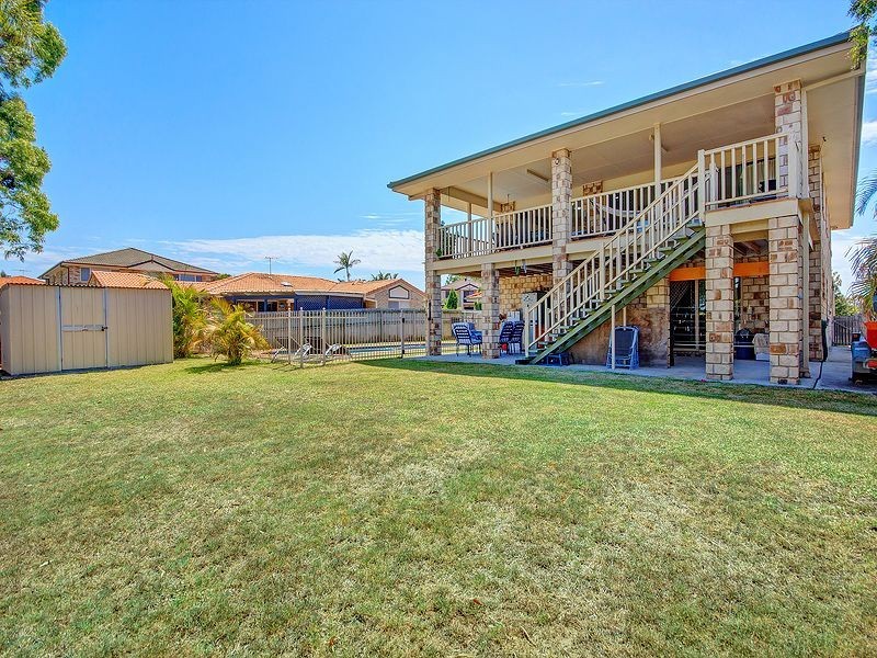 8 Serena Court, Birkdale QLD 4159