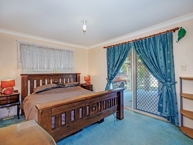 8 Serena Court, Birkdale QLD 4159