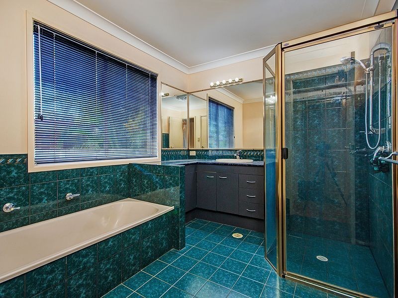 8 Serena Court, Birkdale QLD 4159