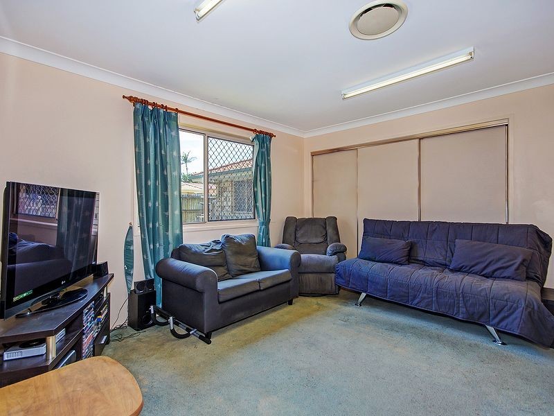 8 Serena Court, Birkdale QLD 4159