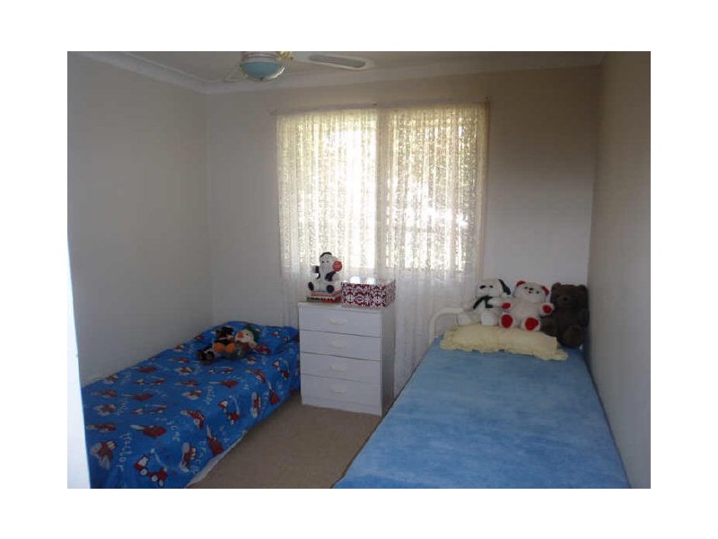 95 Barron Road, Birkdale QLD 4159