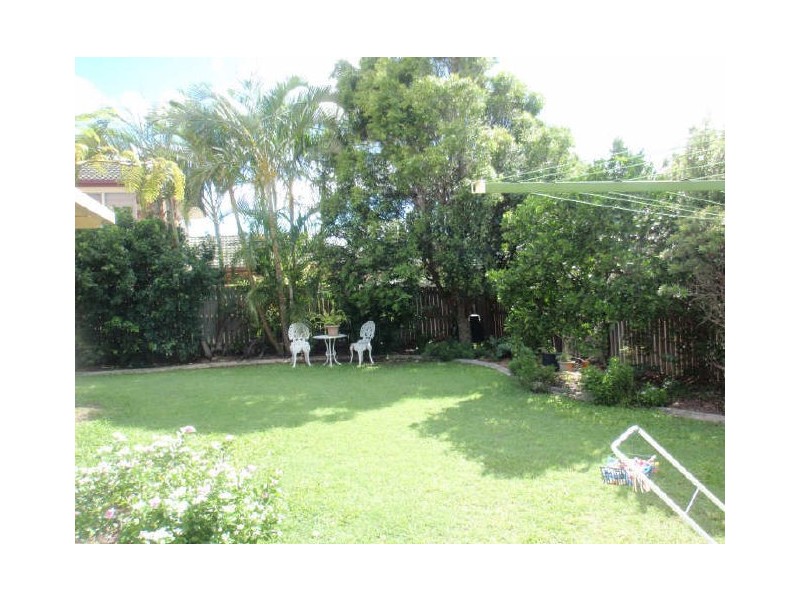 95 Barron Road, Birkdale QLD 4159