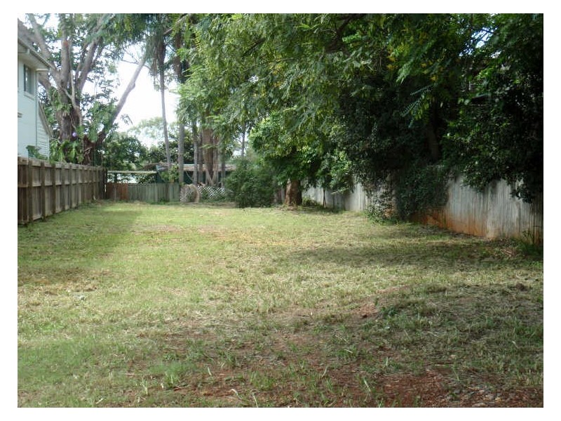 12 Buckland St, Wellington Point QLD 4160