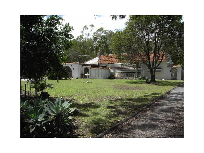 29 Beatty Road, Thorneside QLD 4158