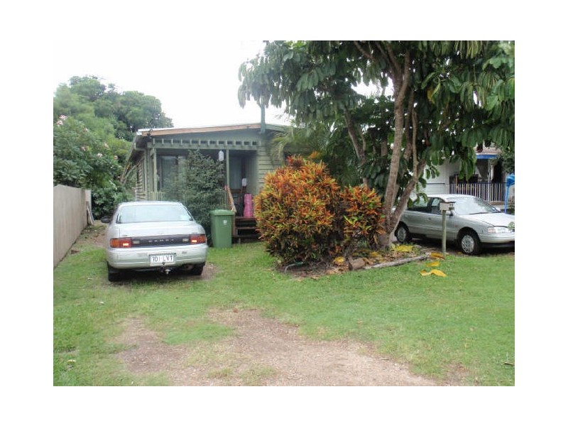 85 Thomas Street, Birkdale QLD 4159