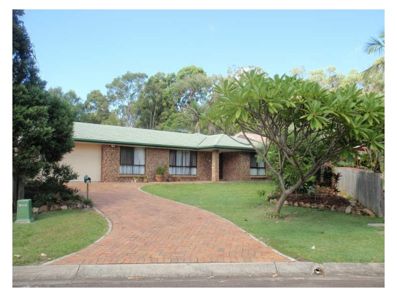 27 Fuchsia Close, Birkdale QLD 4159