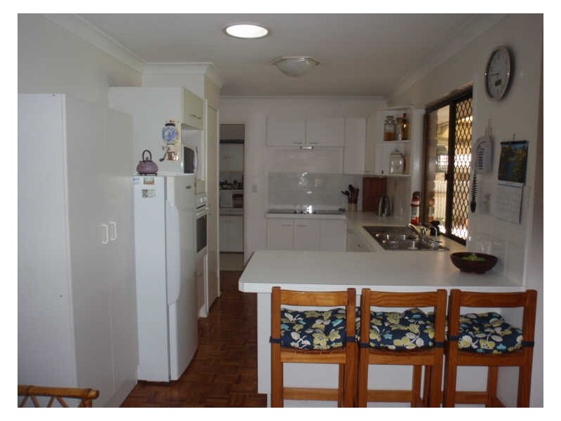 27 Fuchsia Close, Birkdale QLD 4159