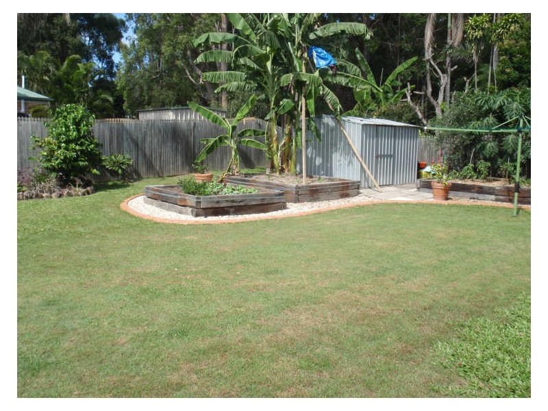 27 Fuchsia Close, Birkdale QLD 4159