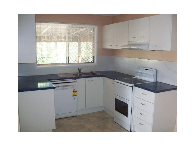 98 Queens Esplanade, Thorneside QLD 4158