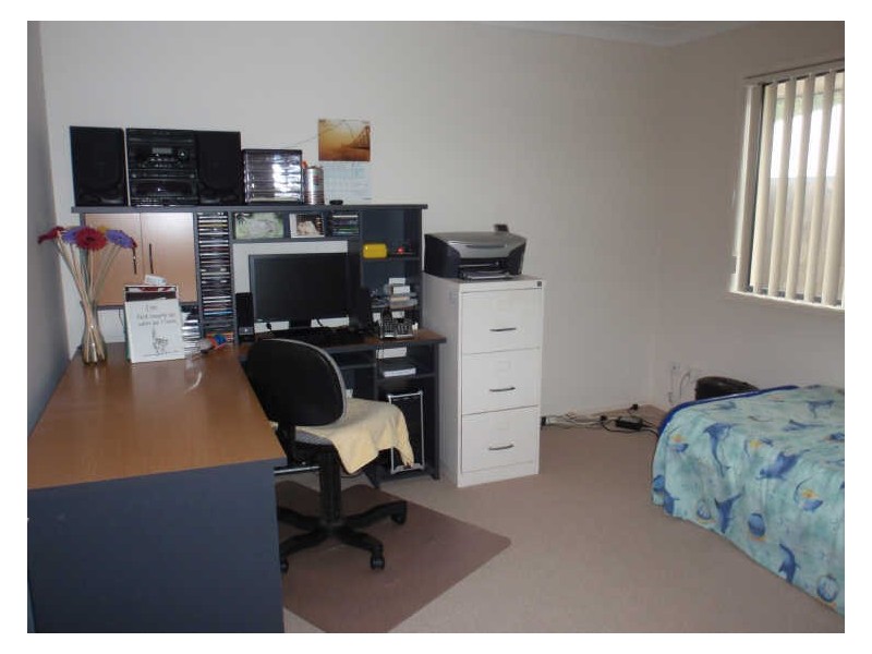25 Mallan Terrace, Birkdale QLD 4159
