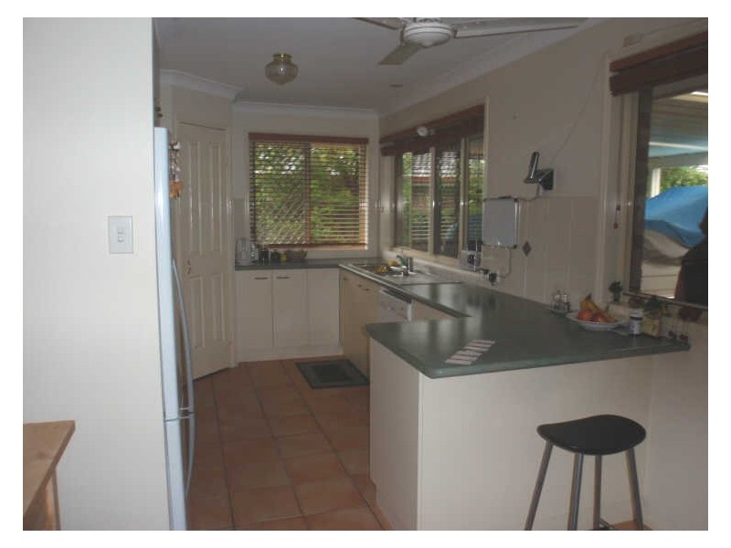 59 Collingwood Road, Birkdale QLD 4159