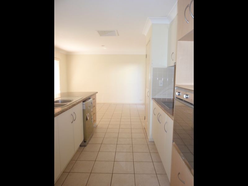 4/130 Gordon Street, Ormiston QLD 4160