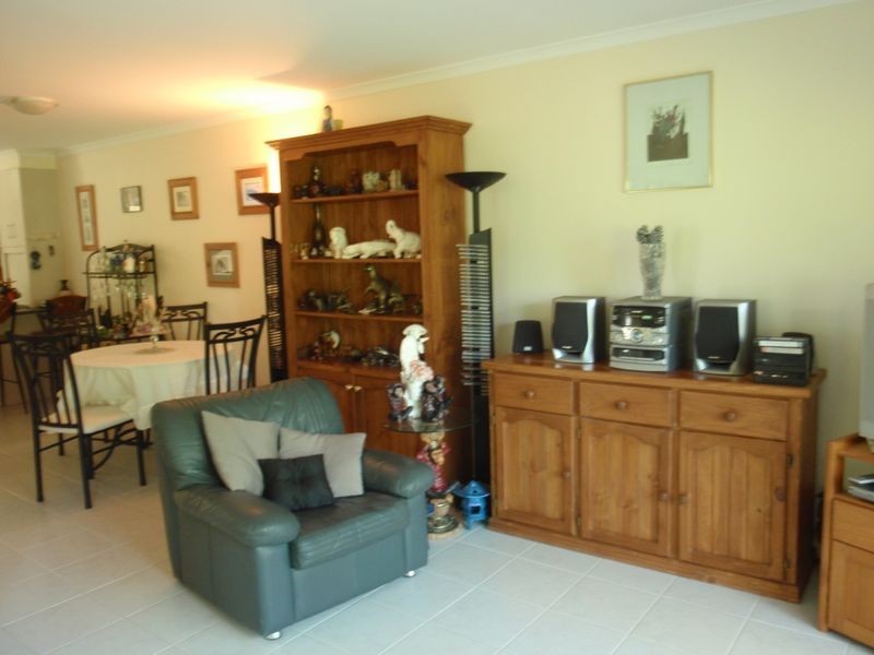 19 Parkgrove Street, Birkdale QLD 4159