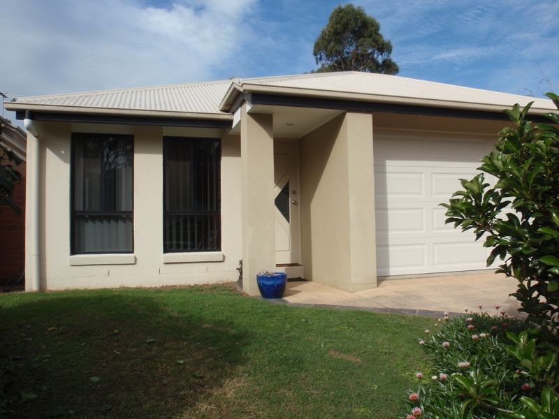 3 Merle Ct, Birkdale QLD 4159