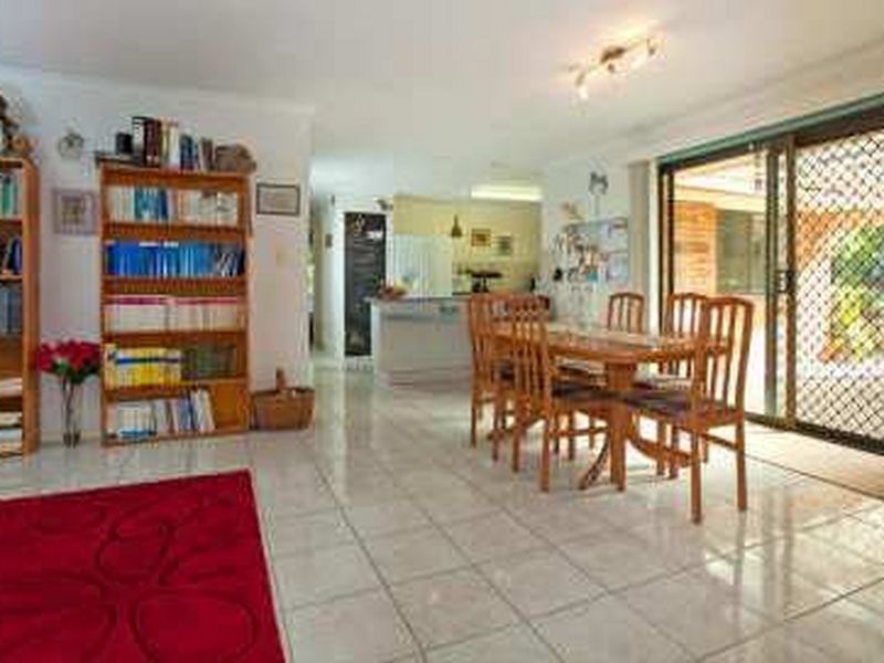 11 Wildflower Street, Capalaba QLD 4157