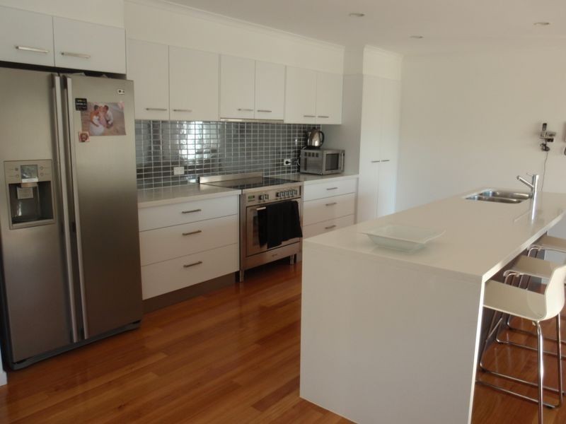 25 Hull Street, Thorneside QLD 4158