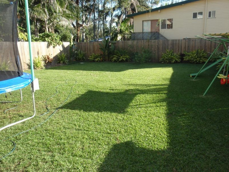 25 Hull Street, Thorneside QLD 4158