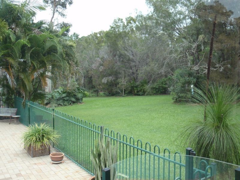 25 Hull Street, Thorneside QLD 4158