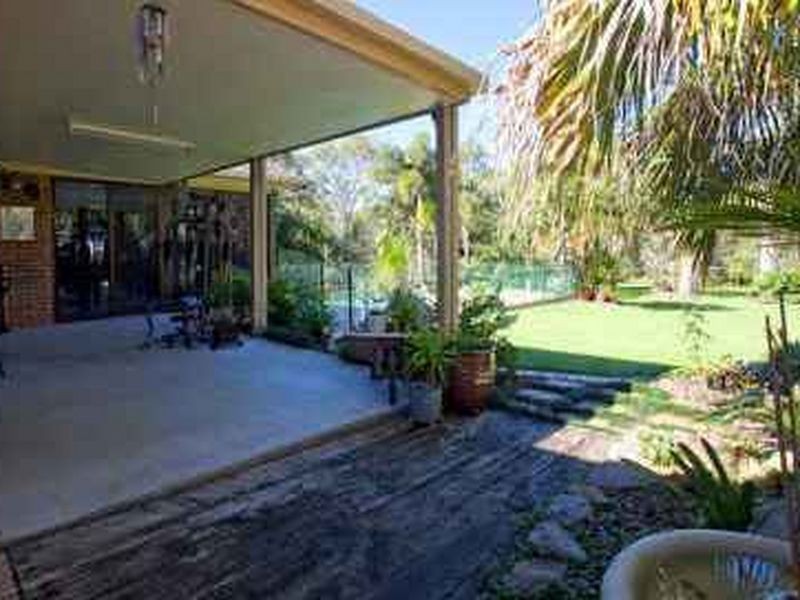 25 Hull Street, Thorneside QLD 4158