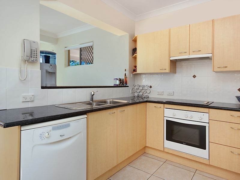 5 Price Ave, Birkdale QLD 4159