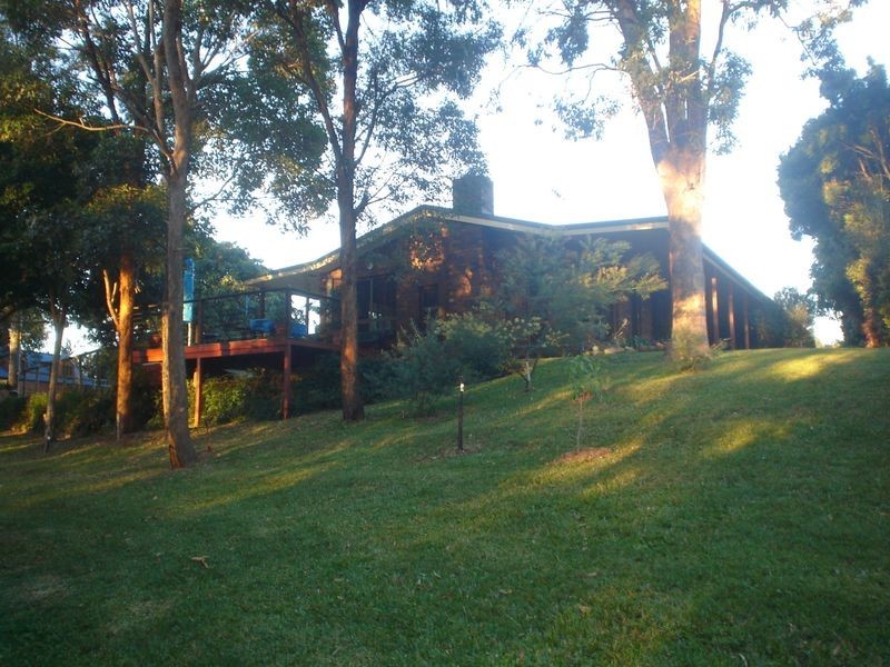 17-19 Honeygem Place, Birkdale QLD 4159