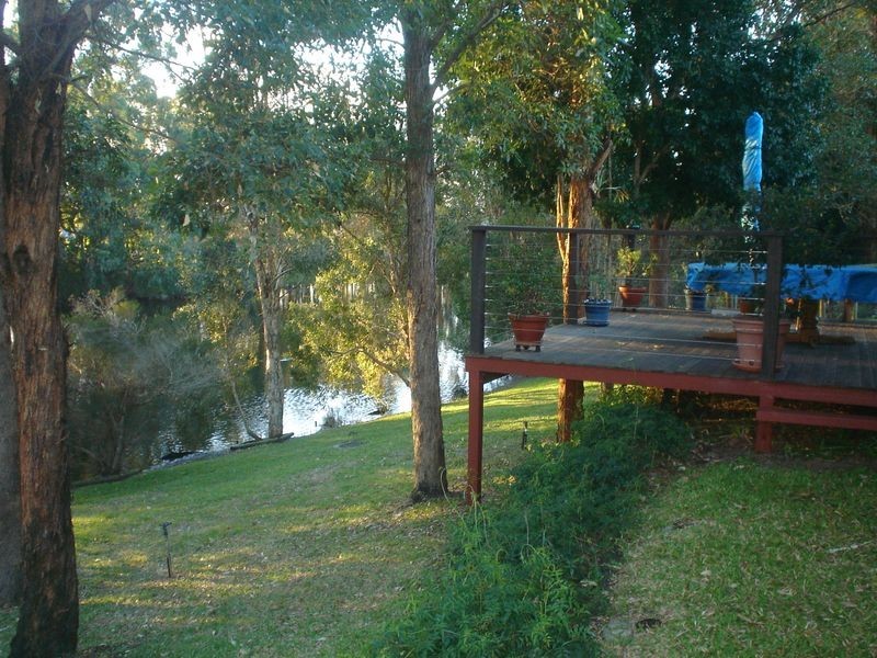 17-19 Honeygem Place, Birkdale QLD 4159