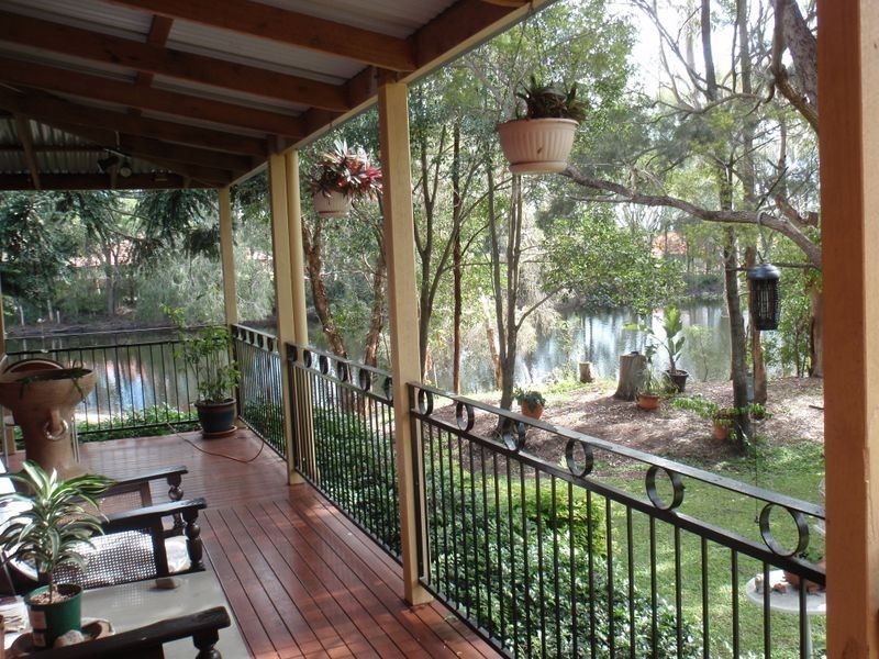 17-19 Honeygem Place, Birkdale QLD 4159