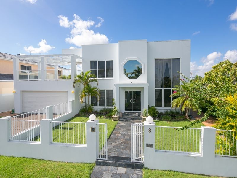 8 Mainsail Street, Birkdale QLD 4159