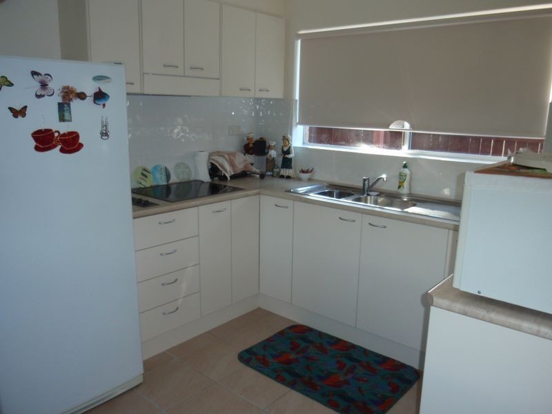 755 Esplanade, Lota QLD 4179