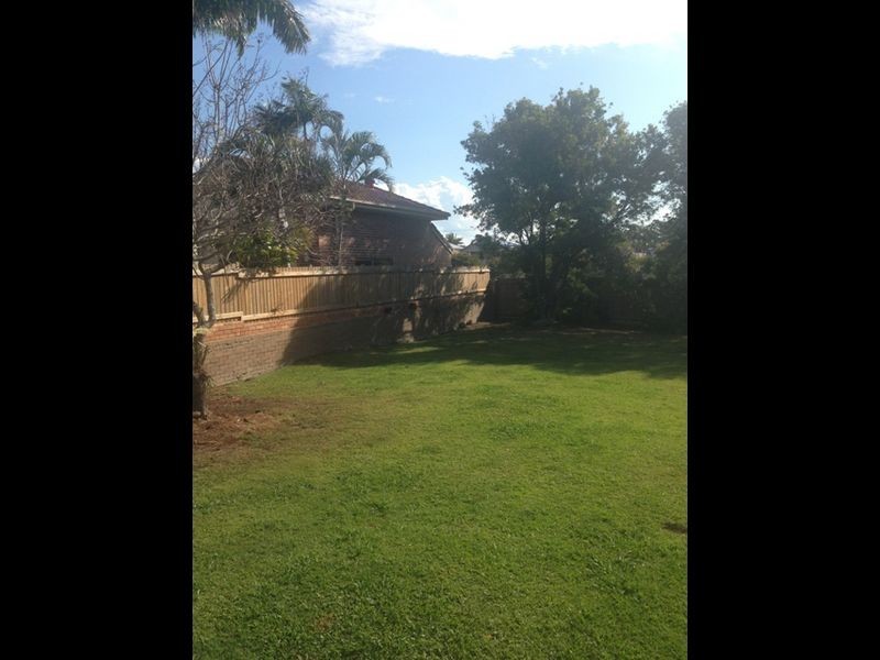 88 Mooroondu Road, Thorneside QLD 4158