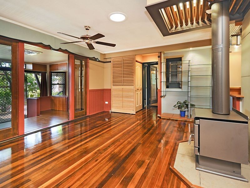 134 Thorneside Rd, Thorneside QLD 4158