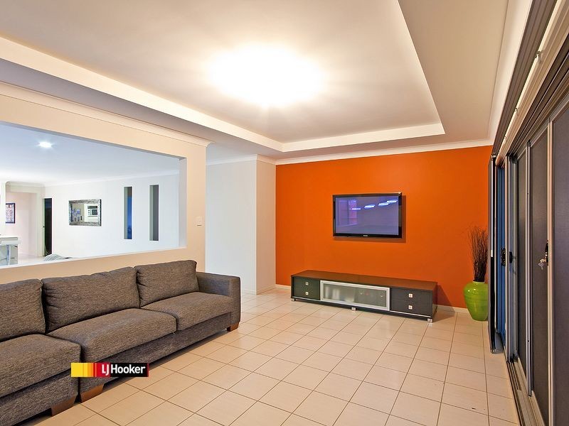 1 Faye Street, Thorneside QLD 4158