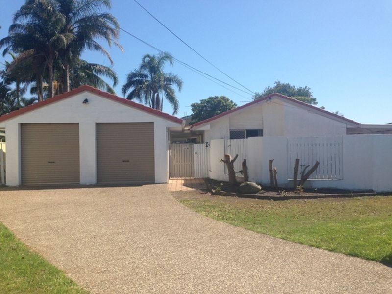 9 Moloaa Crescent, Birkdale QLD 4159