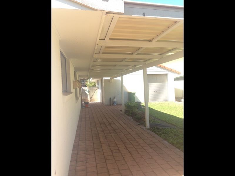 9 Moloaa Crescent, Birkdale QLD 4159