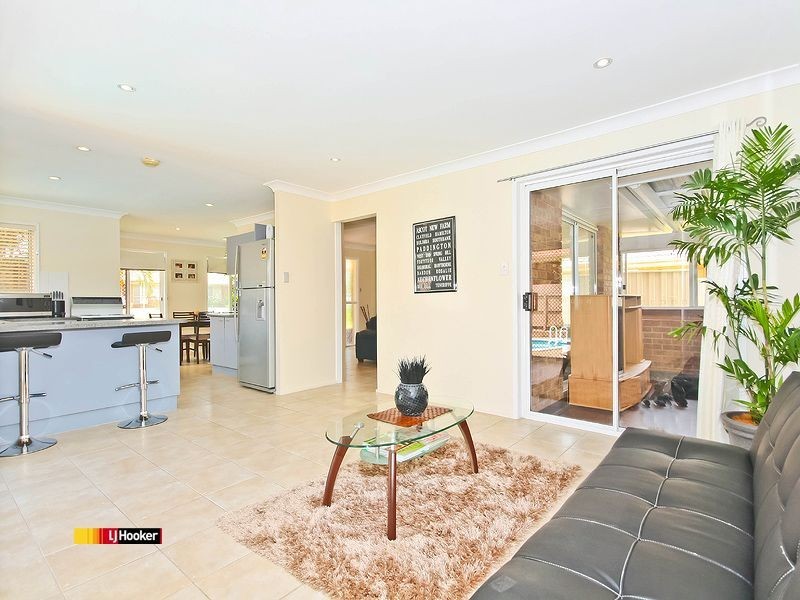 21 Riverton Dr, Wellington Point QLD 4160