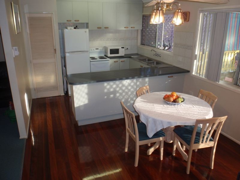 28 Frank St, Thorneside QLD 4158