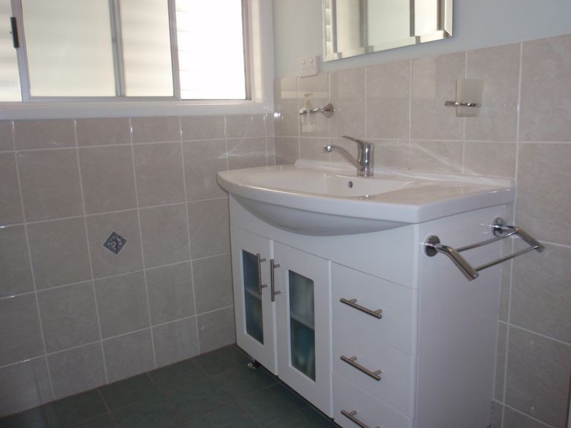 28 Frank St, Thorneside QLD 4158