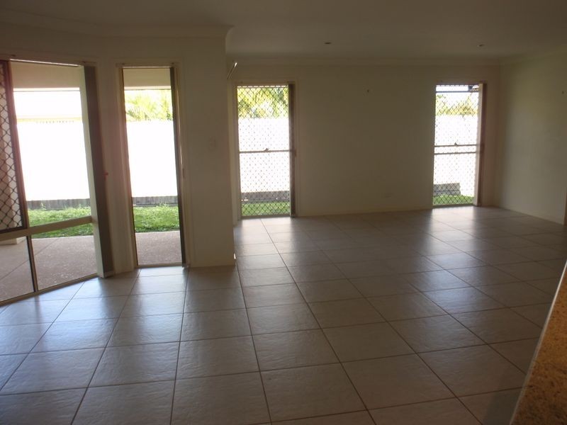 10 Stratus Street, Birkdale QLD 4159