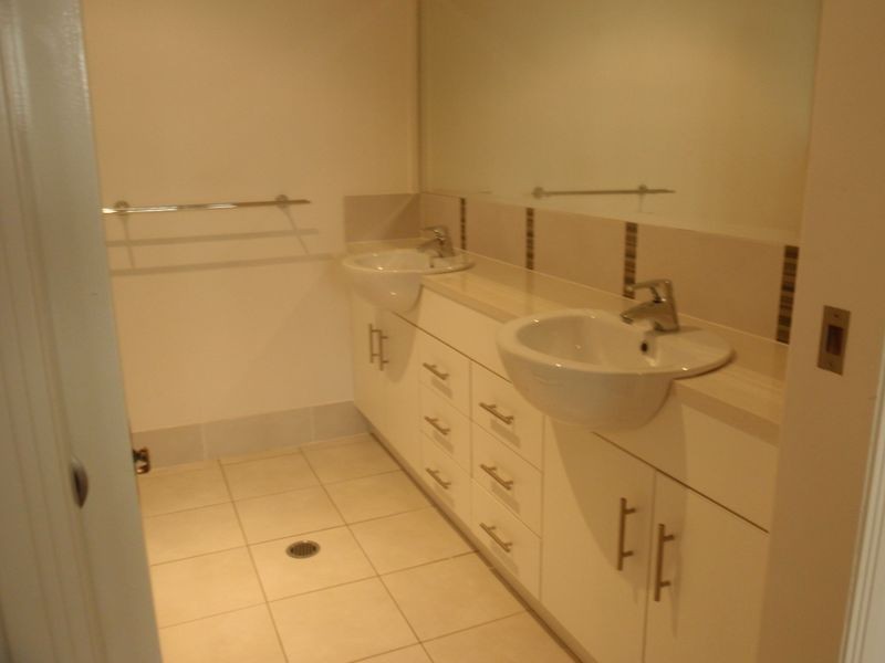 19 North Haven Place, Wellington Point QLD 4160