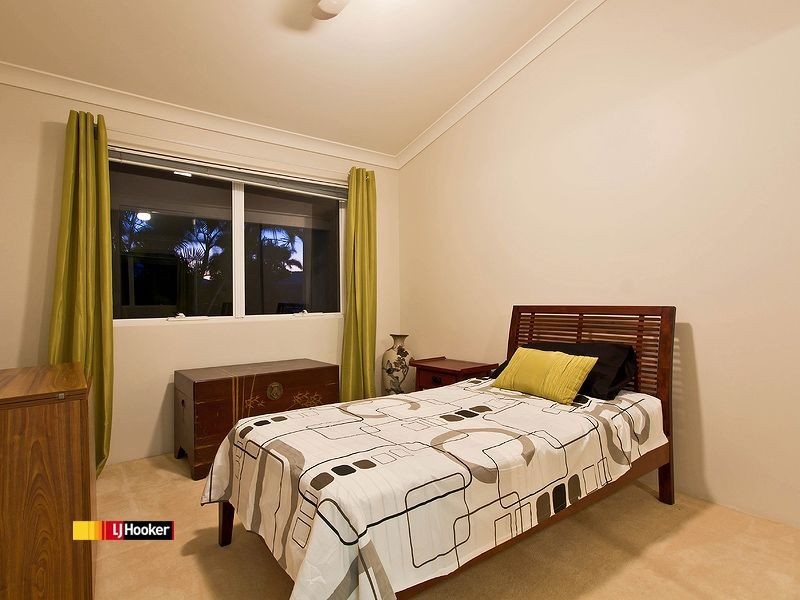 6 Bonito Court, Birkdale QLD 4159