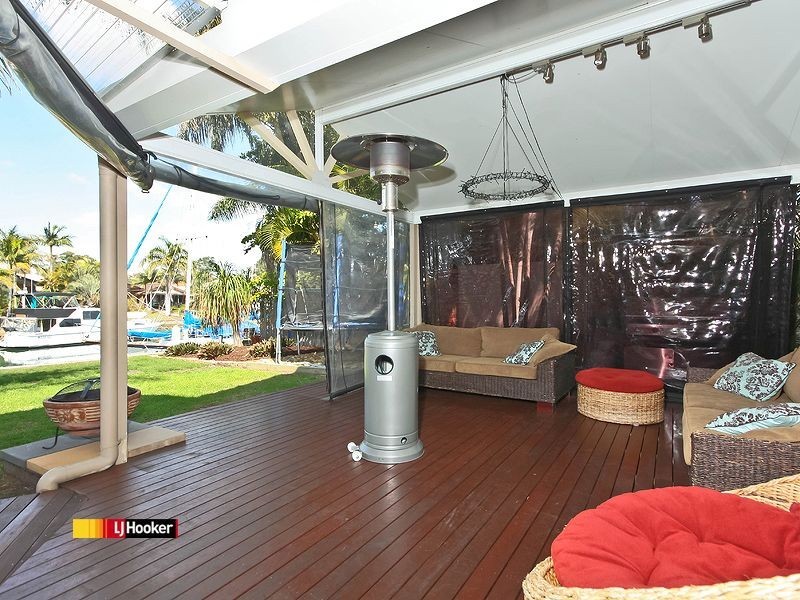 67 Dorsal Dr, Birkdale QLD 4159
